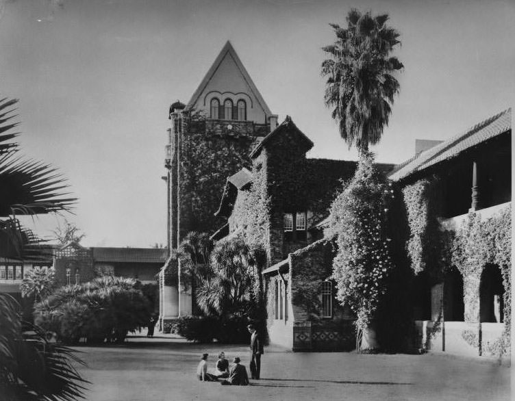 #8 San Jose State College campus scene, 1955