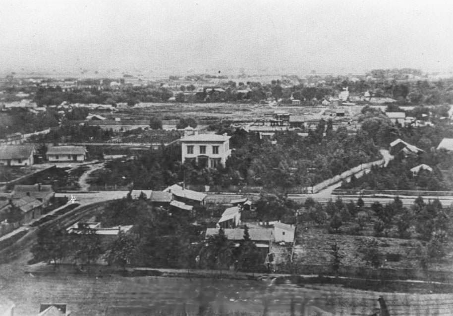 #25 San Jose showing adobe structures and Fallon House, 1900