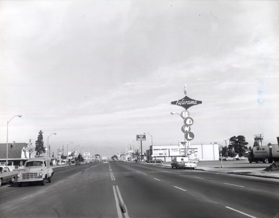 #56 Stevens Creek Boulevard looking east, 1945