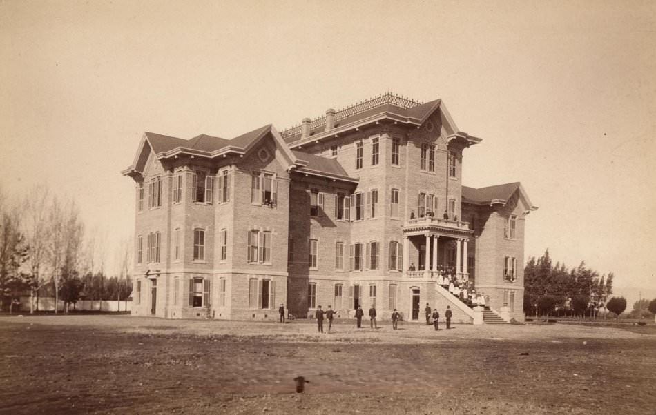 #20 University of the Pacific (East Hall), 1880