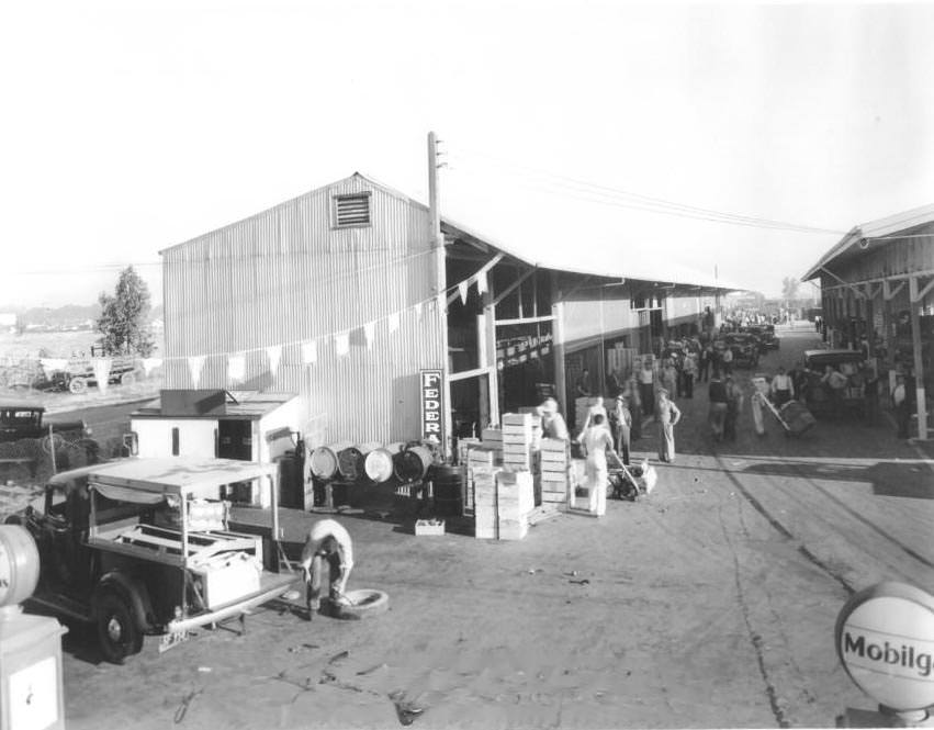 #52 Grower’s Market at 7th and Taylor Streets, 1937