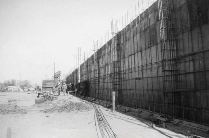 #74 Walls, building construction, 1950