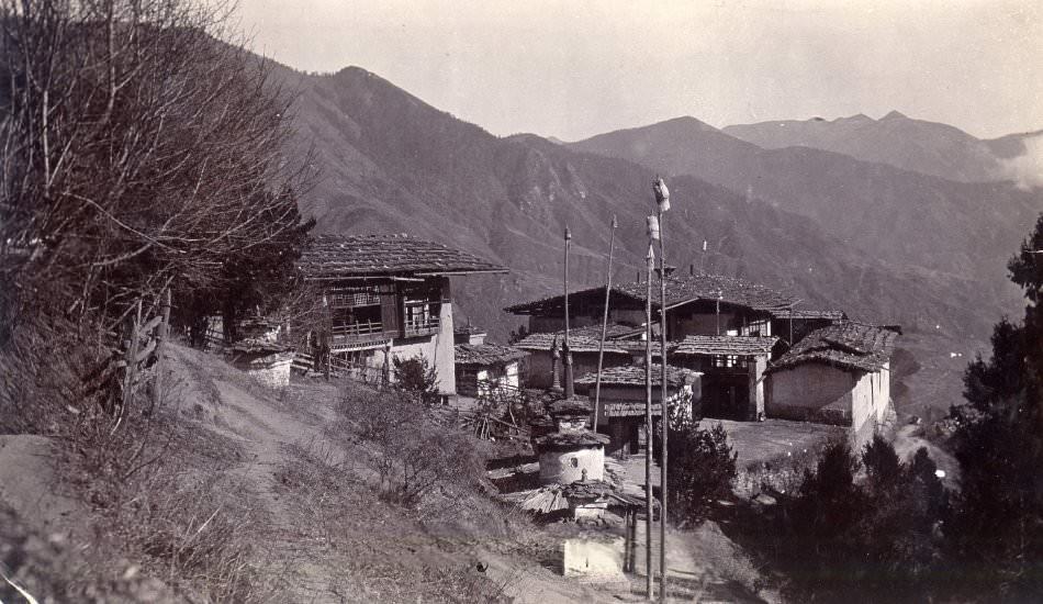 #83 Kazi Gompa – Champethang, 1910s