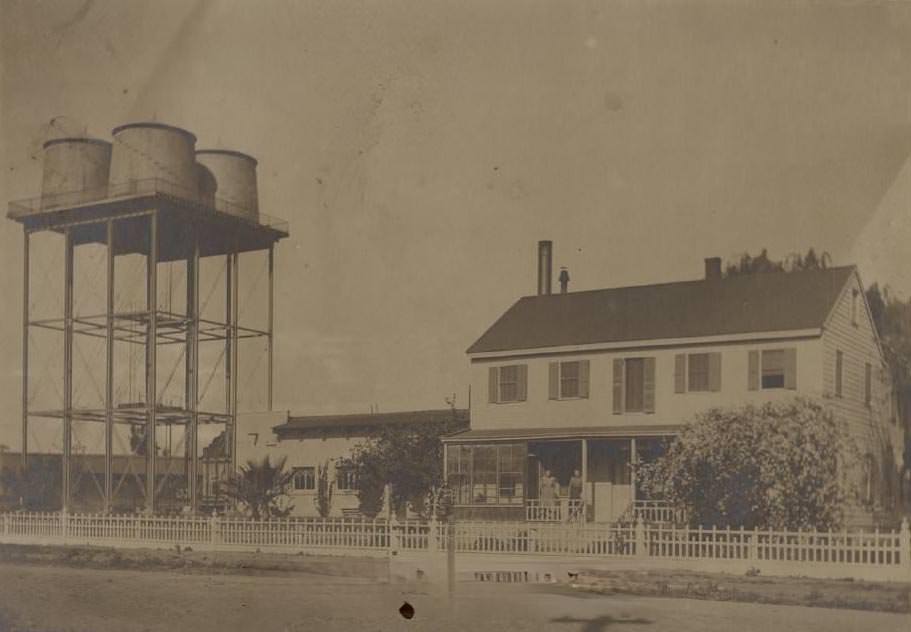 #84 Santa Clara Municipal Gas Works, 1905