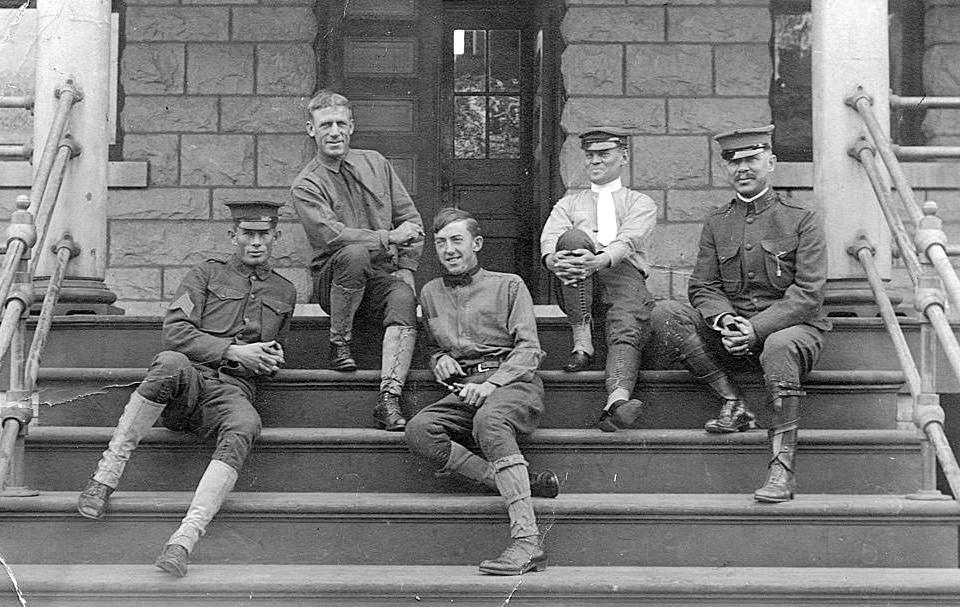 #16 Soldiers relaxing, Vancouver Barracks, 1915