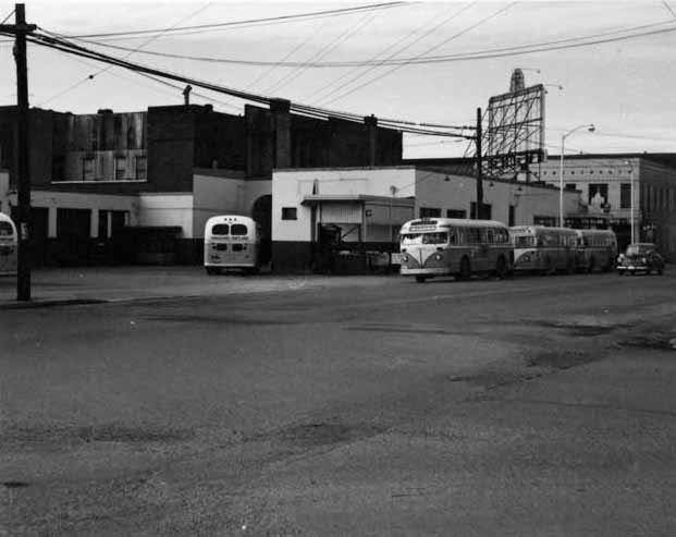 #17 5th & Main Bus Station, 1952