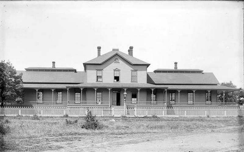 #40 Barracks Headquarters, 1880