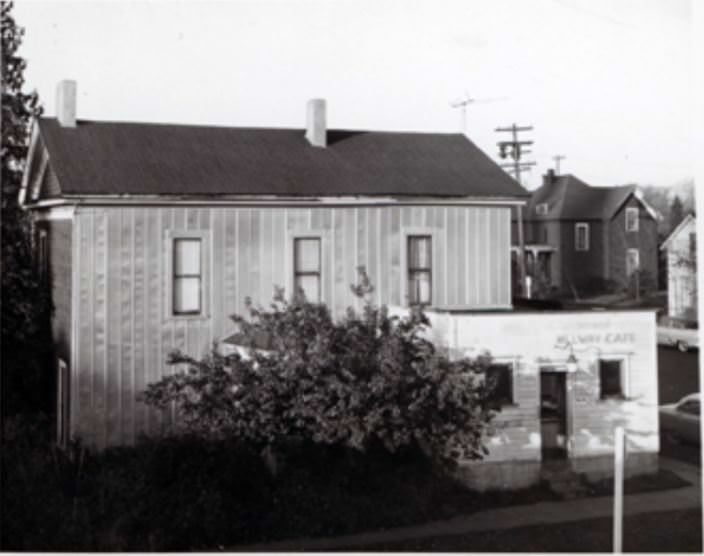 #15 Old School House, 1930s