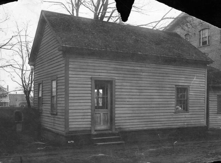 #33 First St. Joseph’s Hospital, 1940s