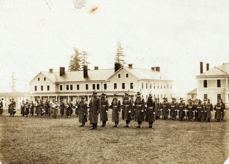 #53 M Company of the 14th Infantry and band assembled at the Vancouver Barracks, 1900s