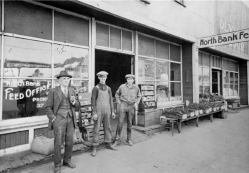 #64 North Bank Feed Store, 1917