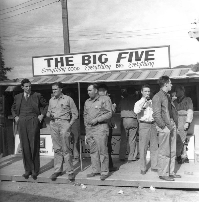 #75 Douglas Aircraft Company workers on their lunch break in Santa Monica.