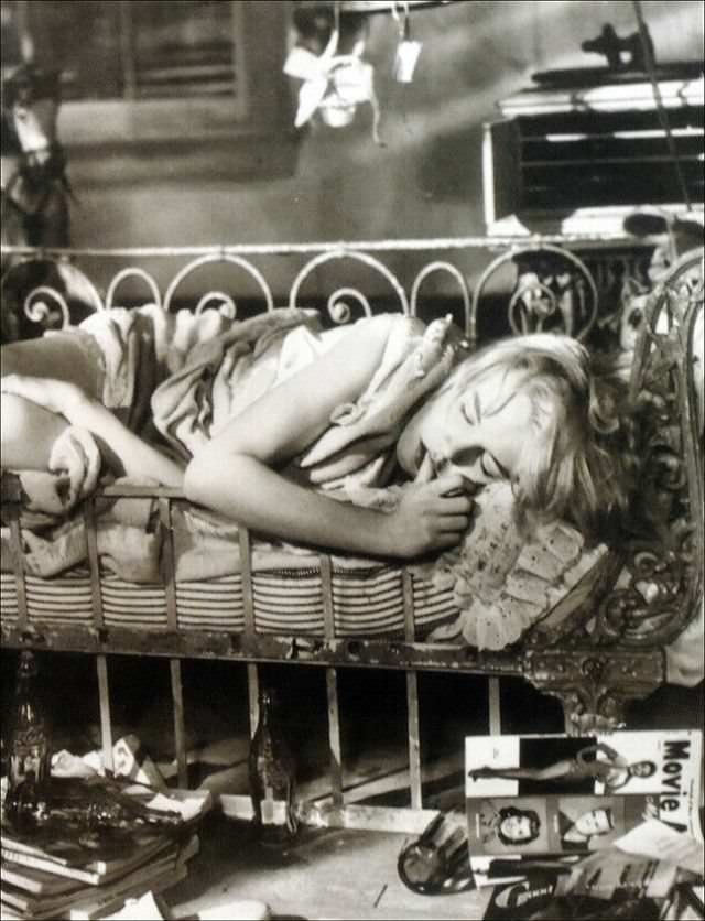 Stunning Photos of Carroll Baker during the filming of Baby Doll (1956) Movies
