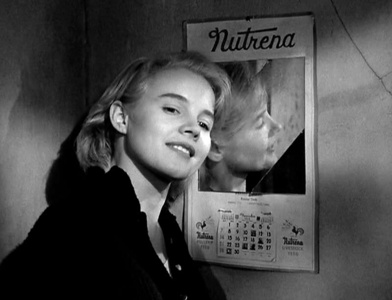 #31 Stunning Photos of Carroll Baker during the filming of Baby Doll (1956) #31 Movies