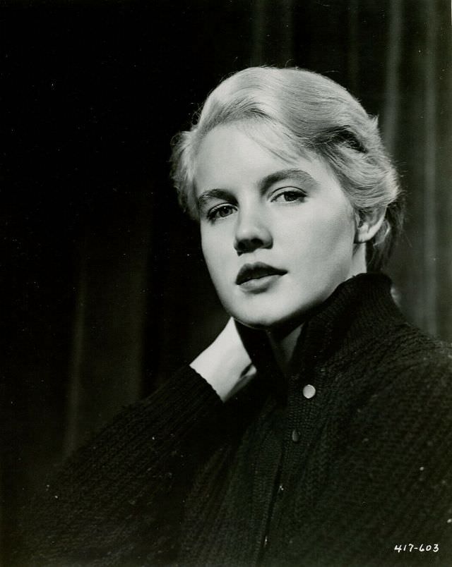 Stunning Photos of Carroll Baker during the filming of Baby Doll (1956) Movies