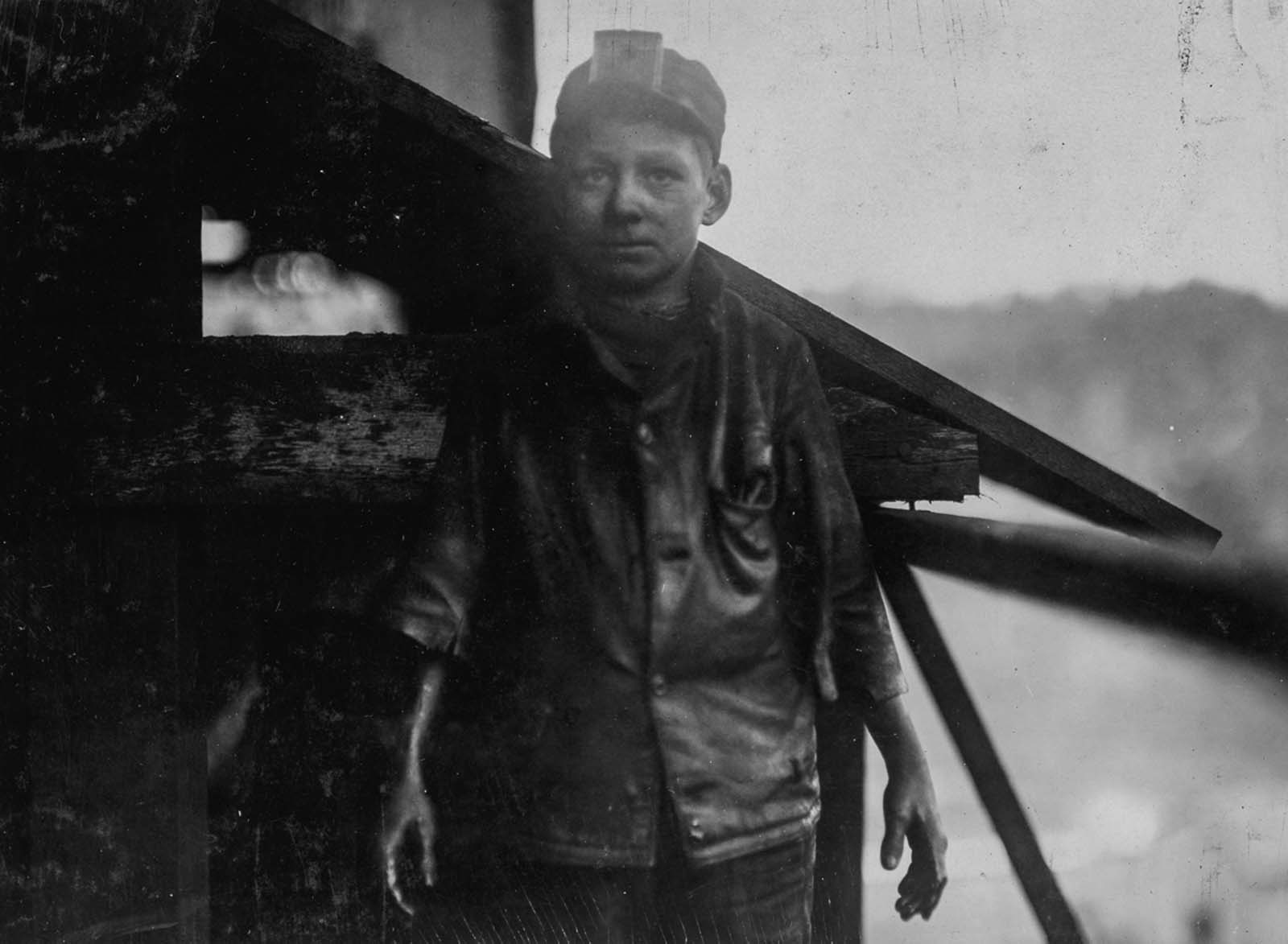 #7 Shorpy Higginbotham, a worker at Bessie Mine in Alabama, 1910