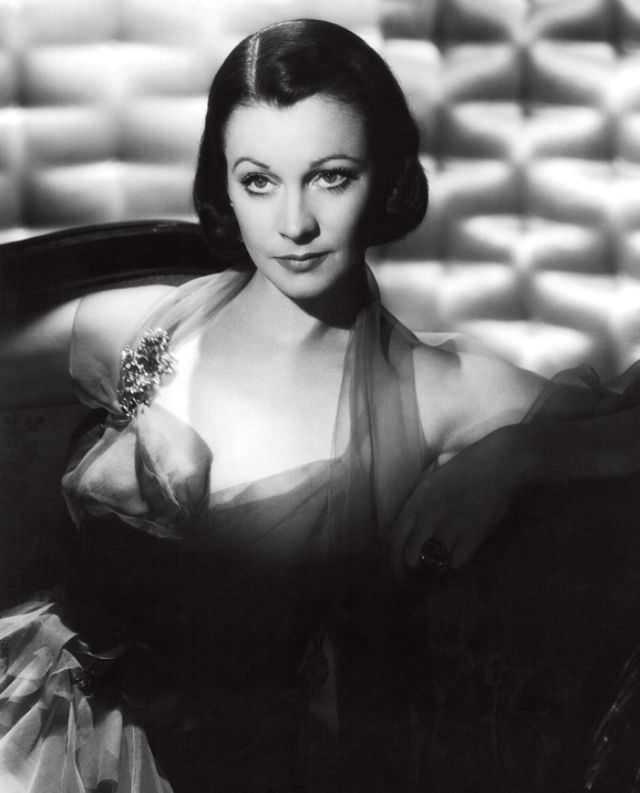 #29 Vivien Leigh from ‘A Streetcar Named Desire’ by Bert Six, 1951