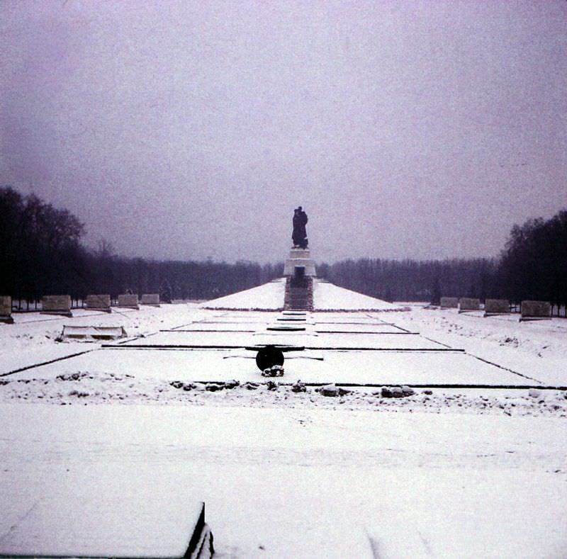 #12 Treptower Soviet War Memorial, East Berlin, February 1970