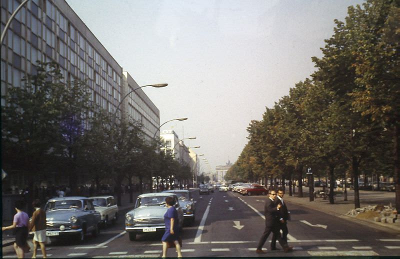 #24 Unter den Linden, 1969