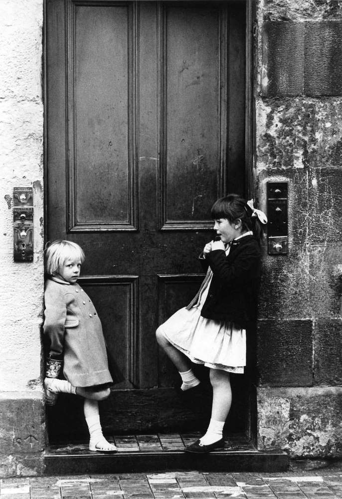 #54 Two girls at Doorway, Doorbells Street, Edinburgh, 1965