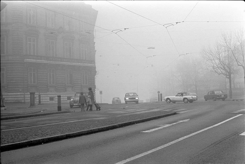 #5 Fog in Basle, january 1970