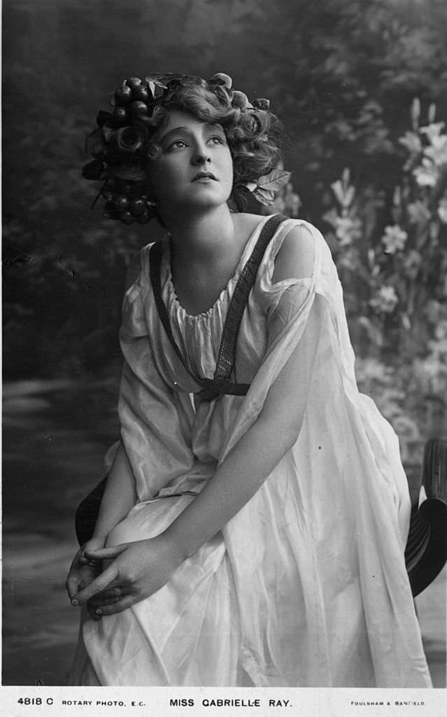 #19 Gabrielle Ray, 1906