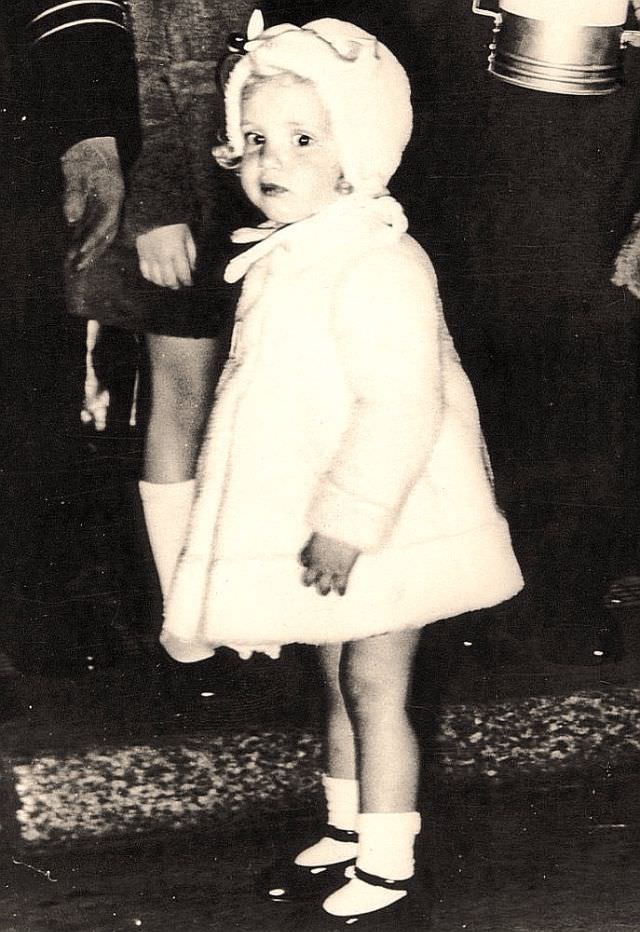 #5 Holdine Goebbels, December 1938.