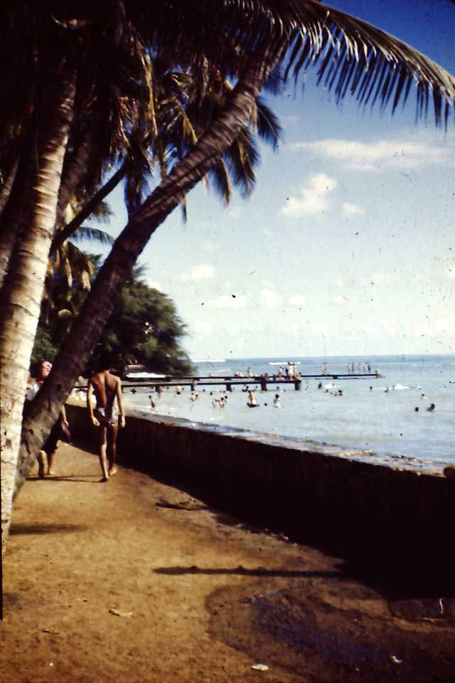 #8 Hawaii Pier in 1945