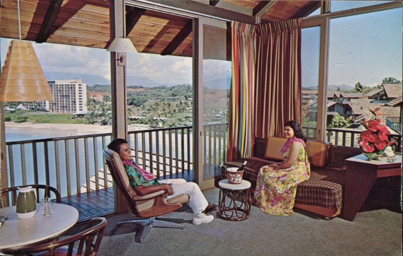 #9 Kauai Surf Hotel, Kalapaki Beach, Hawaii