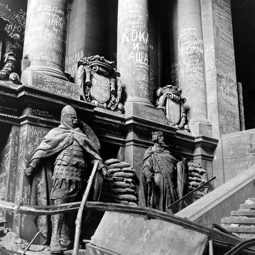 #18 At the Reichstag, evidence of a practice common throughout the centuries: soldiers scrawling graffiti to honor fallen comrades, insult the vanquished or simply announce.