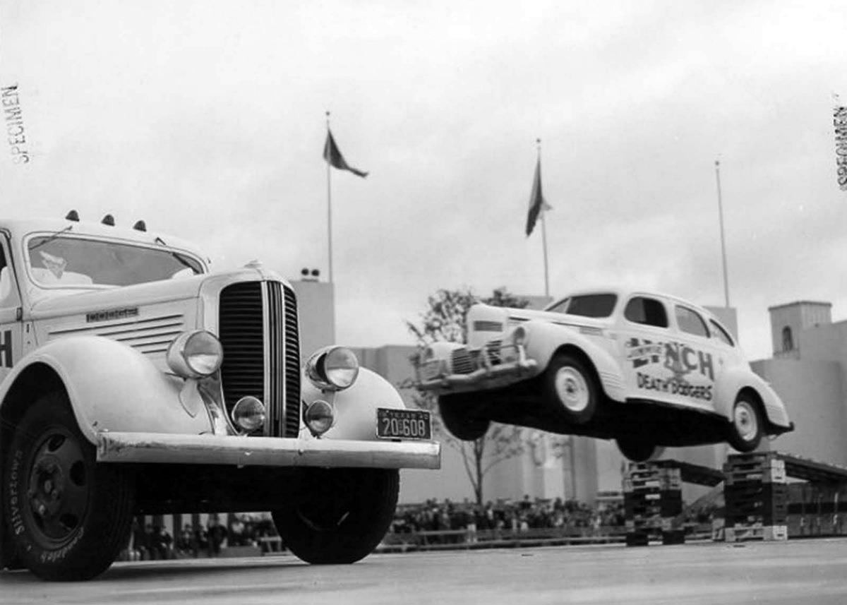 Jimmie Lynch and his Death Dodgers who Crashed Cars to Entertain the Public, 1940s Sports