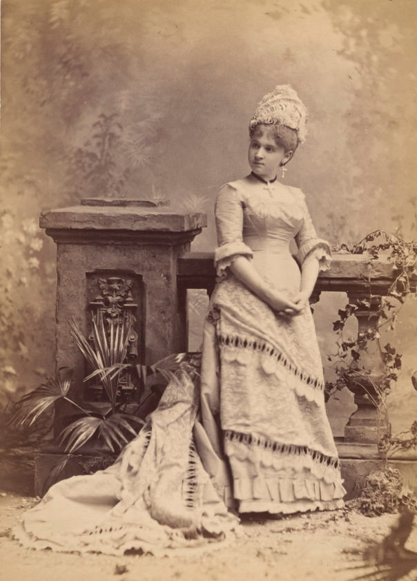 #17 Ellen Morant, 1885