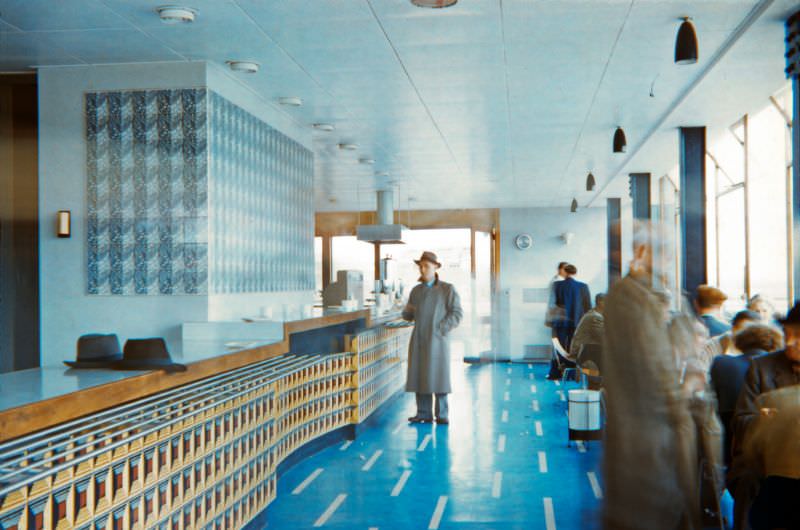 #46 Cafe at the top level of the Passenger Building, London Airport, 1956