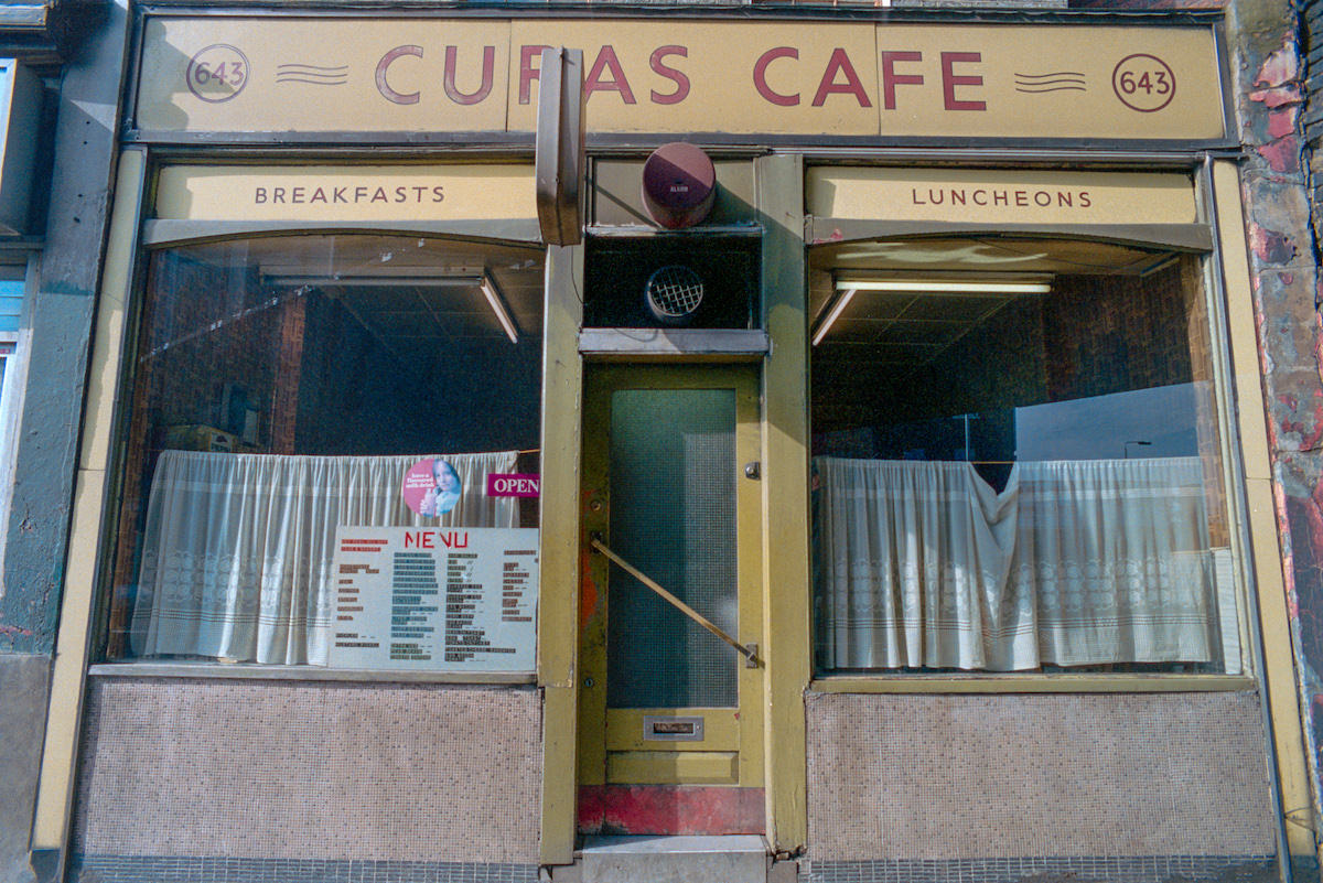 #15 Curas Cafe, 643, Commercial Road, Limehouse, Tower Hamlets, 1986
