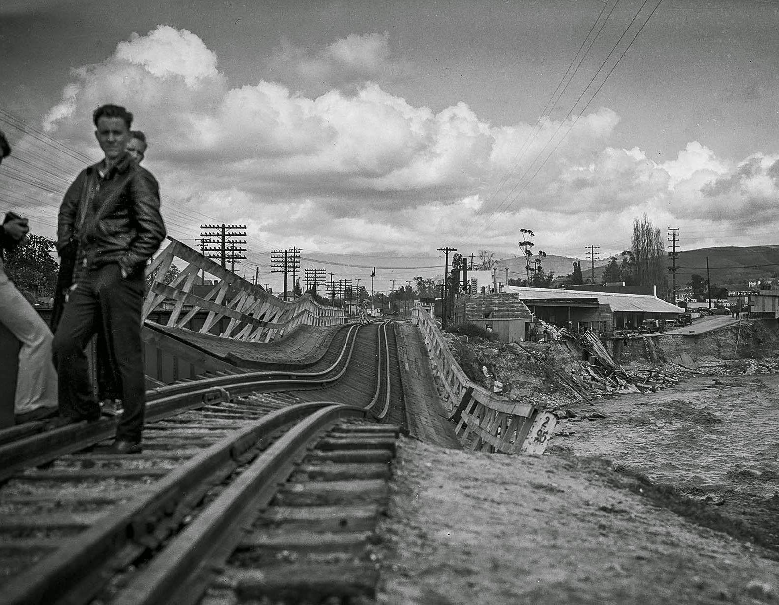 #32 The washed-out Santa Fe Bridge over the Arroyo Seco paralleling Pasadena Avenue Bridge, 1938