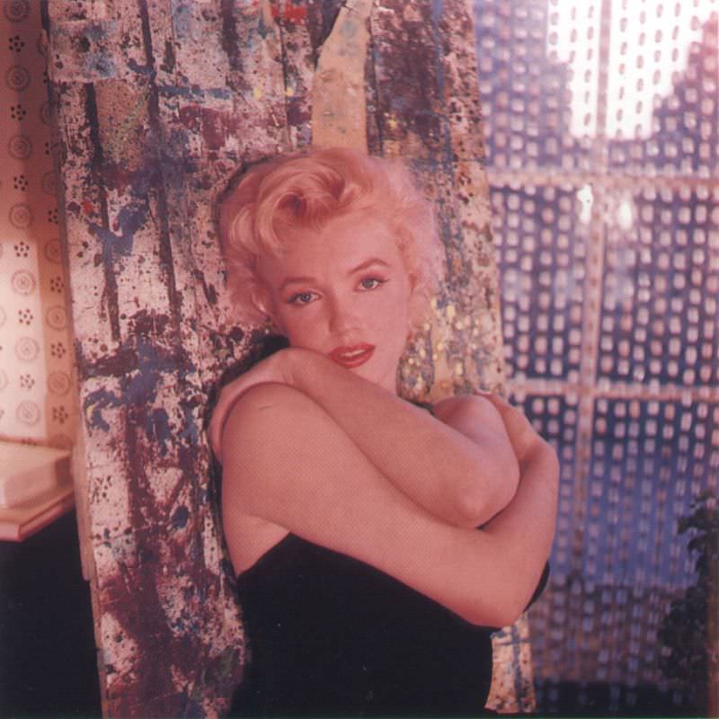 Gorgeous Portraits of Marilyn Monroe taken by Cecil Beaton in 1956 Celebrities