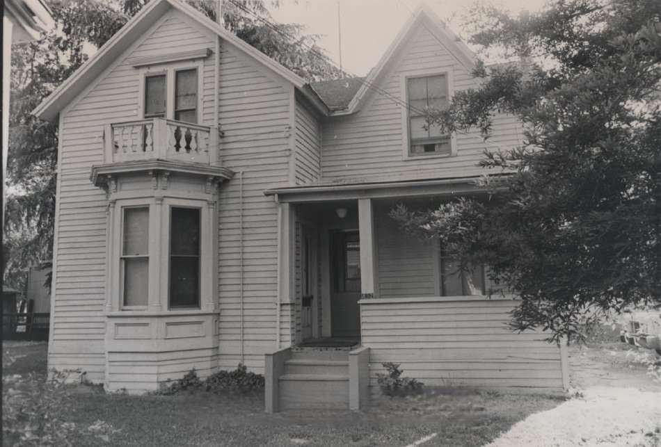 #80 Edwin Markham’s Residence, 432 S. 8th Street, 1975