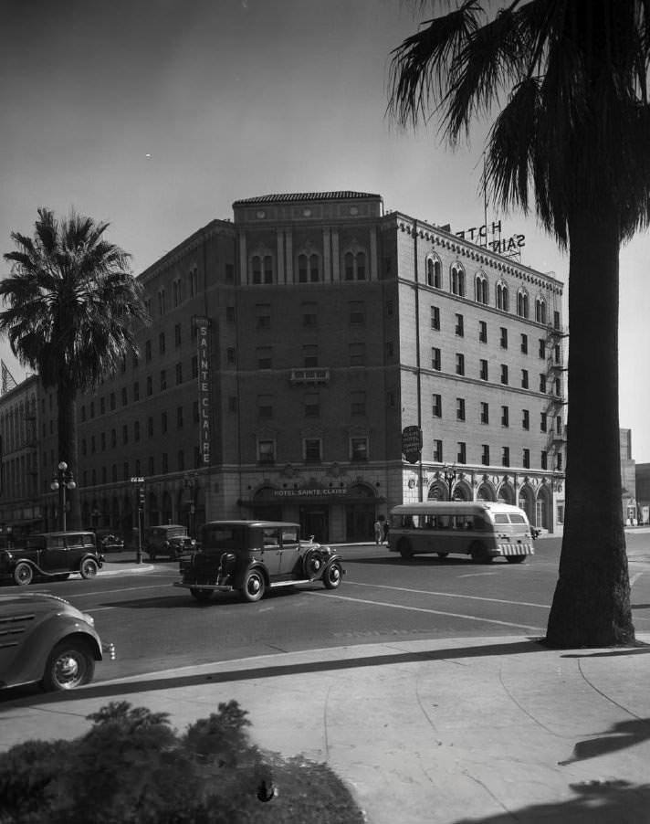 #111 Hotel Sainte Claire viewed from the grounds of the Municipal Auditorium, 1920s