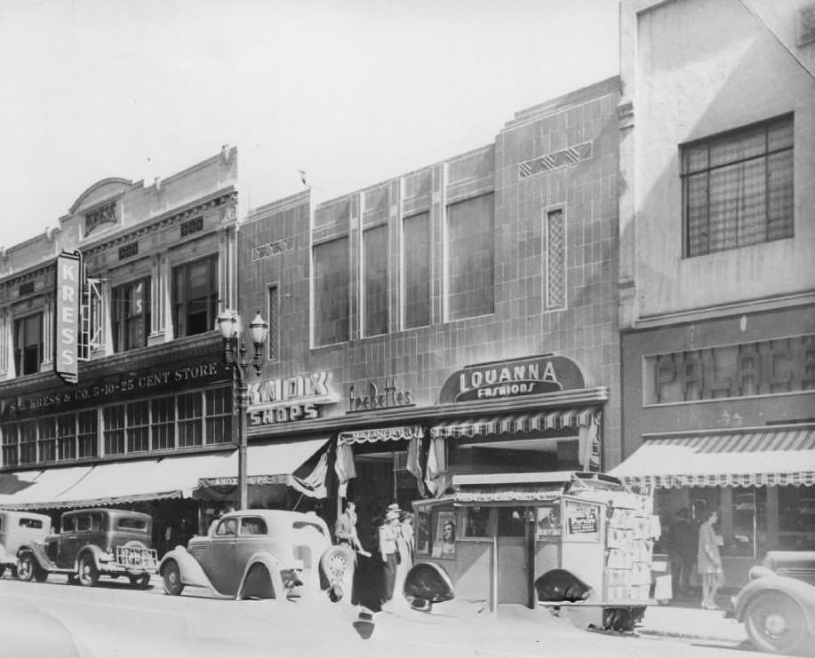 #122 Businesses on the East side of South First Street, 1925