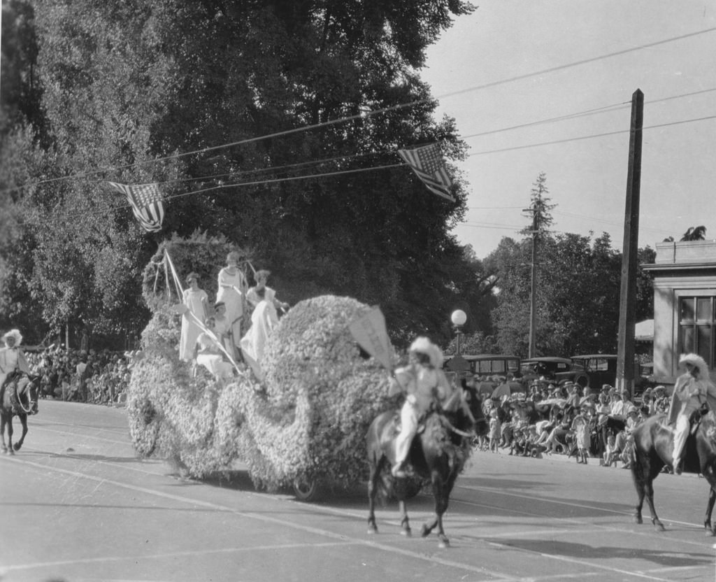 #138 San Jose High School float, 1926