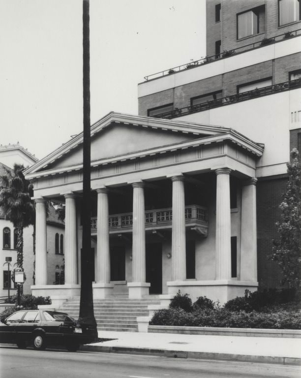 #107 Eagles Hall portico, 1988