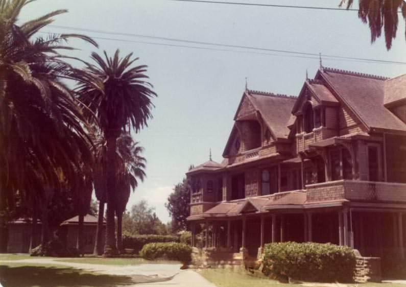 #40 Winchester House, San Jose, 1973