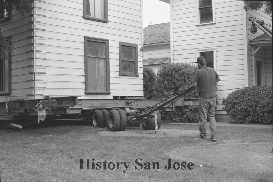#68 Zanker House move. Moving on to the Museum Grounds, house being pivoted, 1986