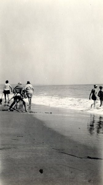 #44 Pathfinders at the Beach, 1928