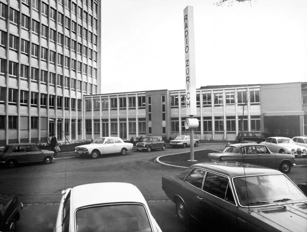 #205 New extension of radio studio Zurich, 1970
