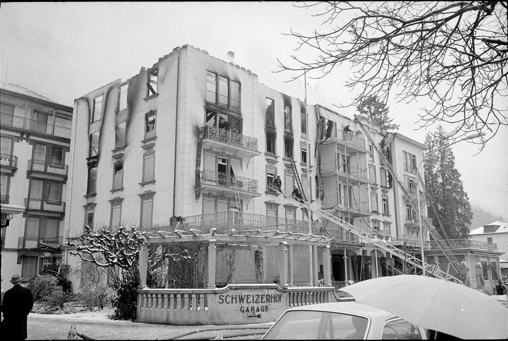 #218 Hotel Schweizerhof Interlaken on fire, 1971