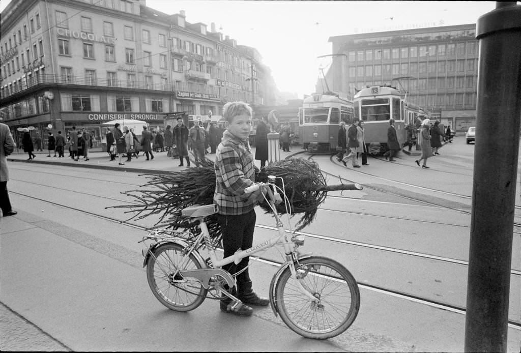#250 Christmas action of the Hells Angels at the Paradeplatz, 1970