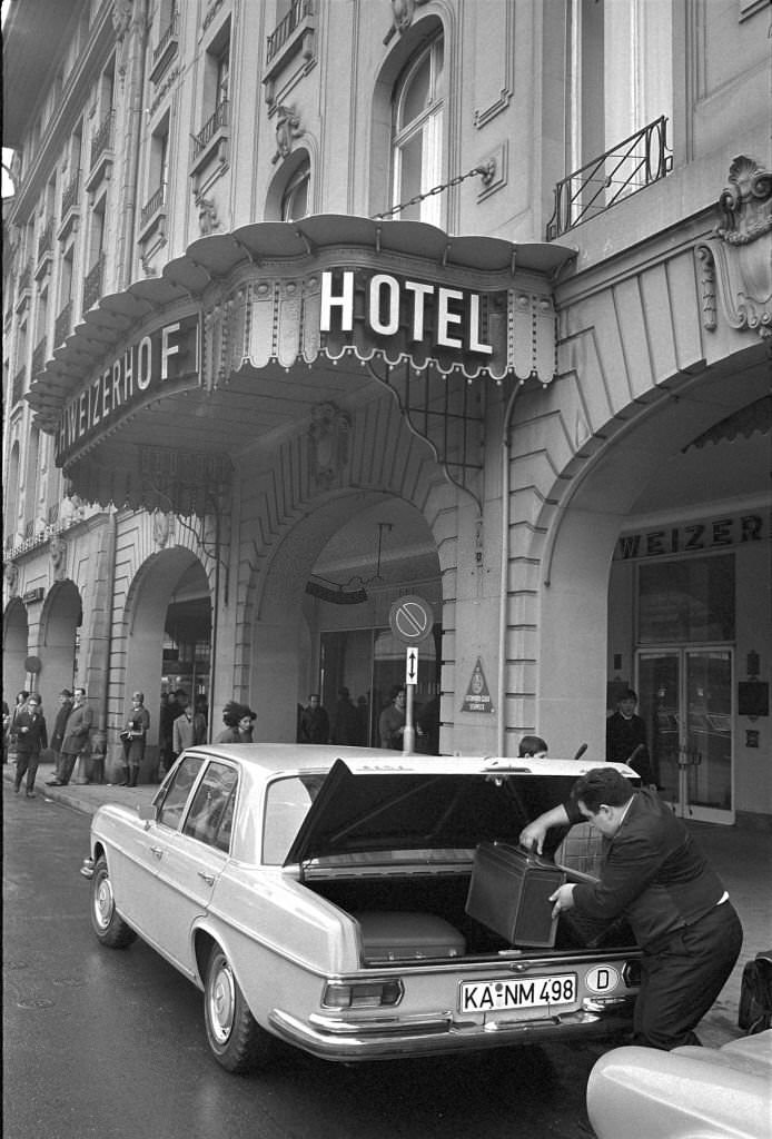 #87 Hotel Schweizerhof, Berne, 1970