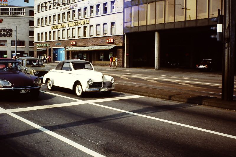 #9 Street scenes, Basel, 1979