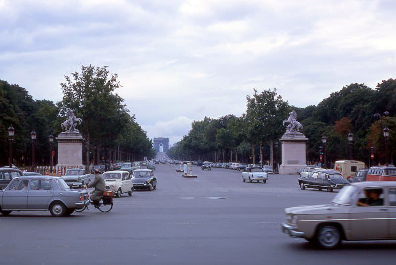 #100 View of Arc de Triomphe from Obélisque de Louxor, Paris, 1965